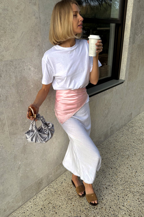 Silk Daisy Bandana in Blush