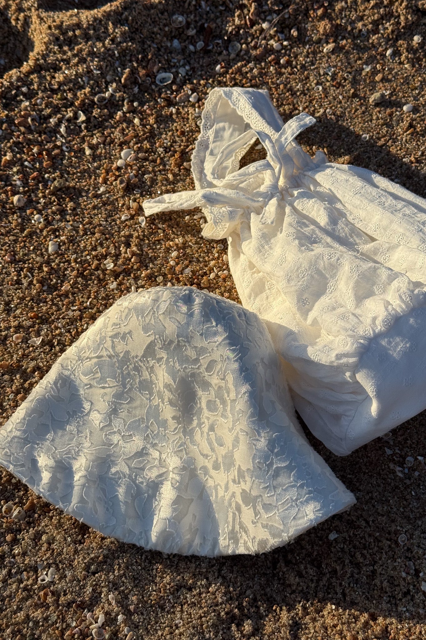 Brontë Hat in Pearl