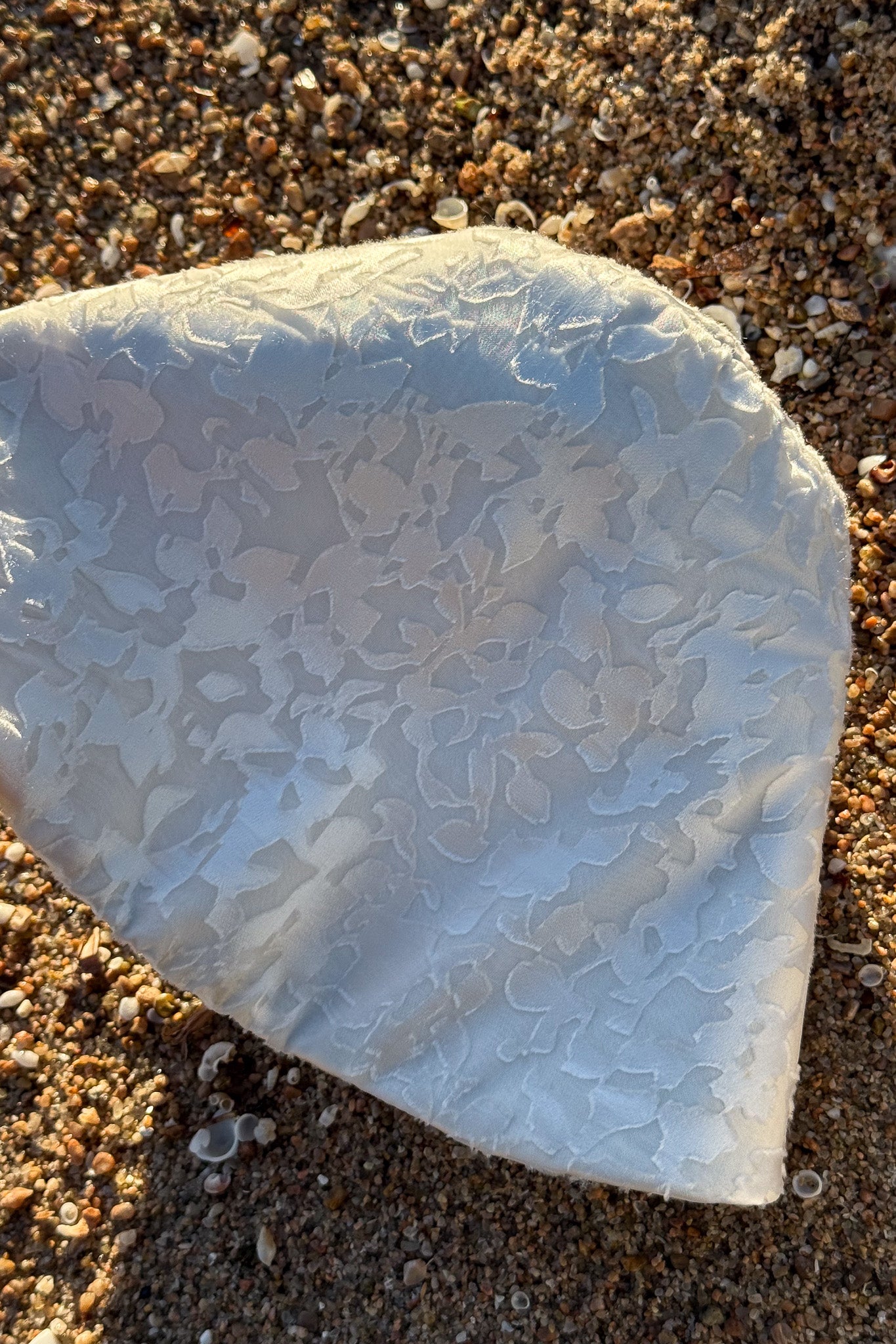 Brontë Hat in Pearl