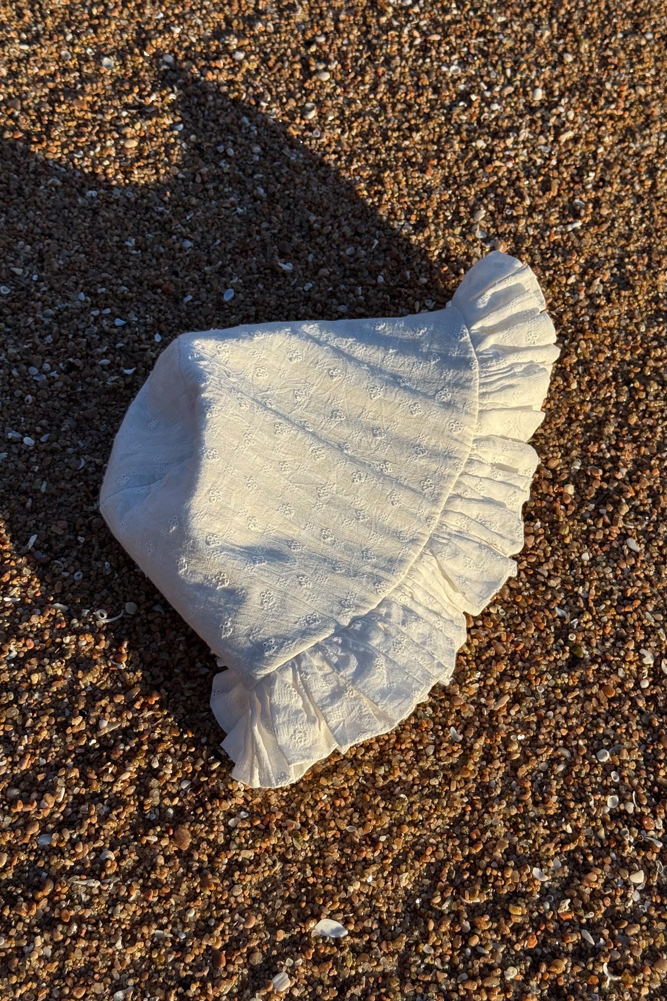 Elsie Hat in Mini Fleur