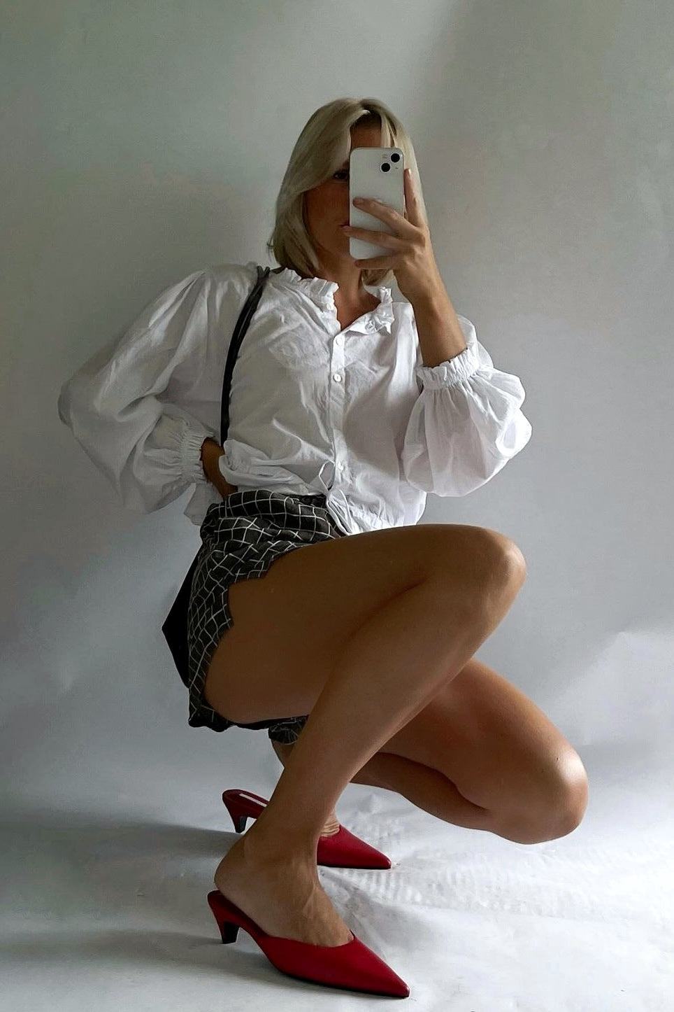 Bella blouse in Ivory