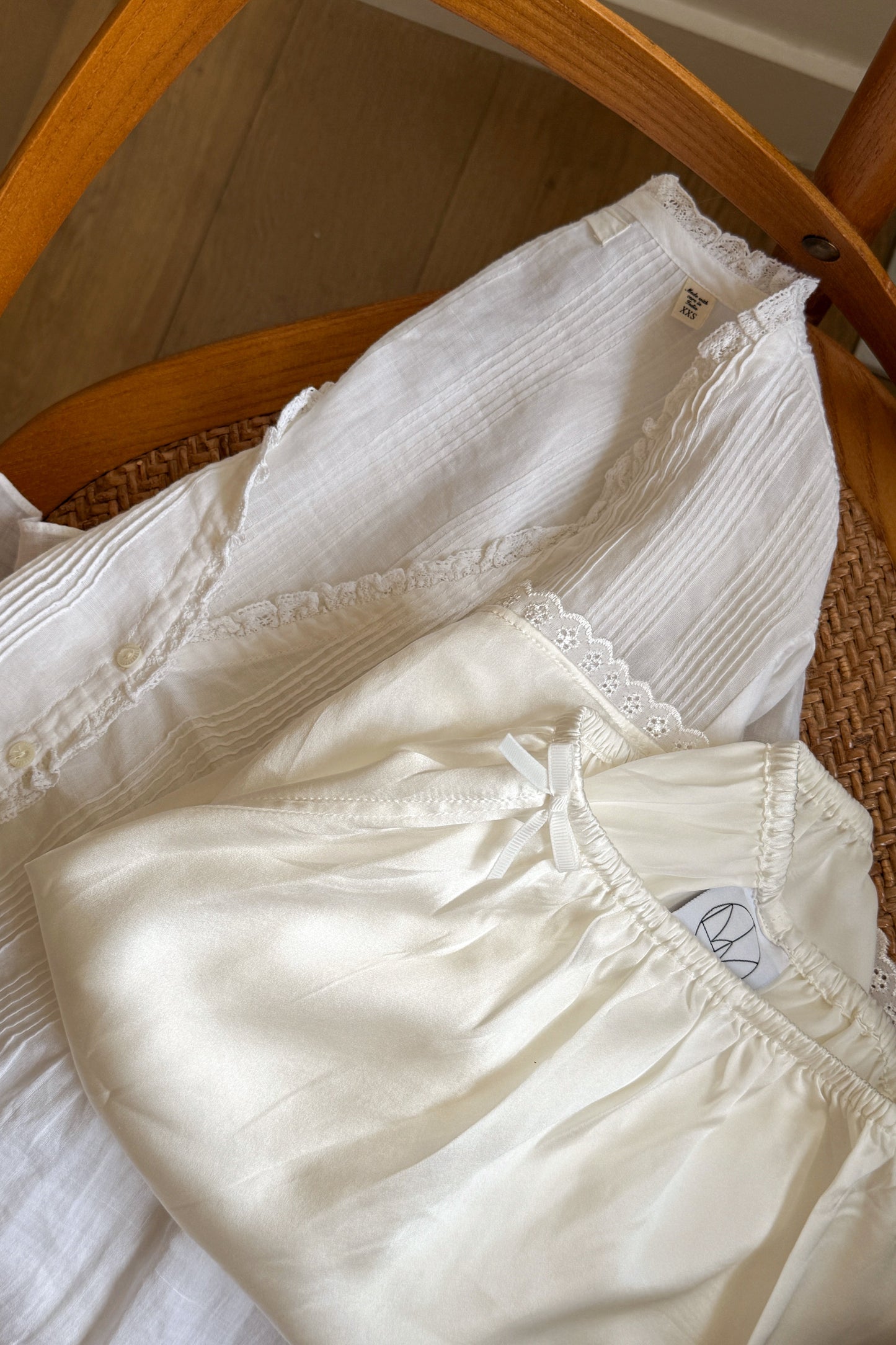 Delphine Short in Ivory Silk