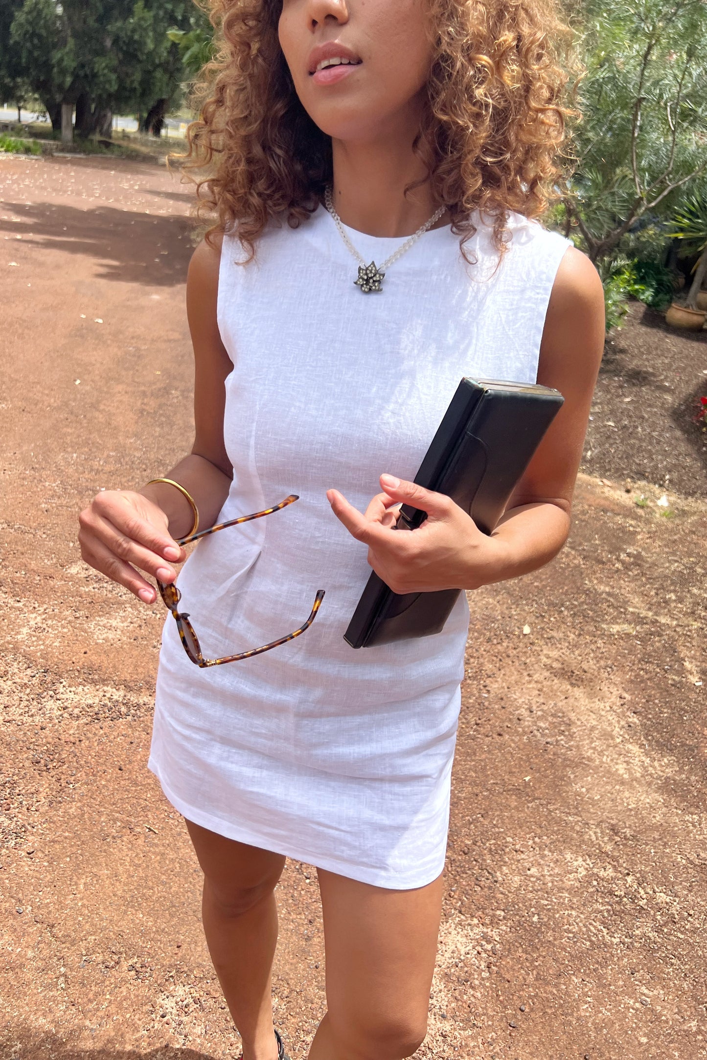 Classic Linen Shift Dress in Ivory