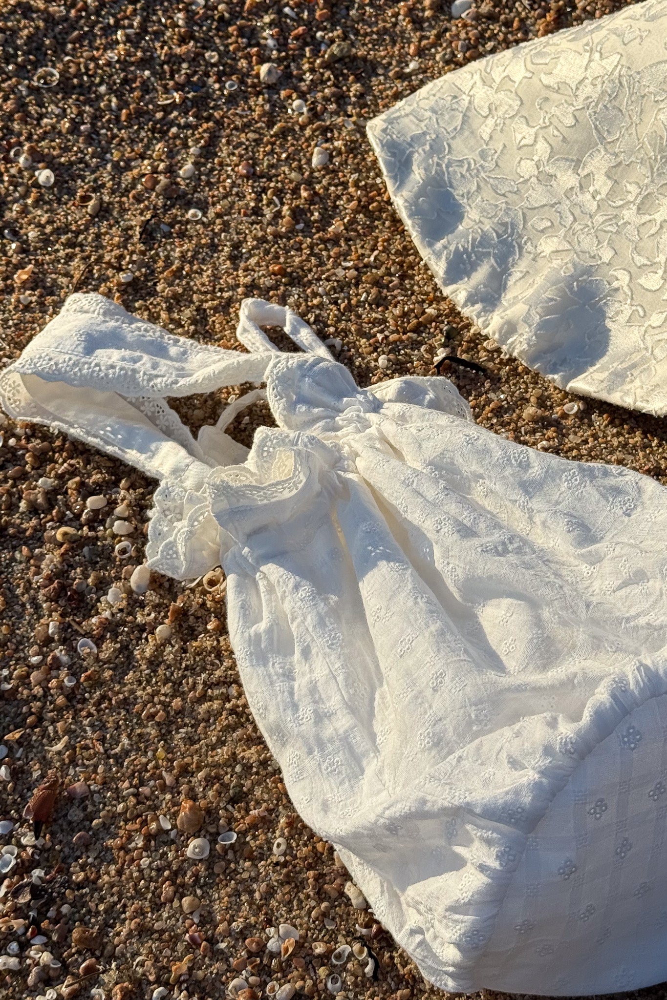 Primrose Pouch in Mini Fleur