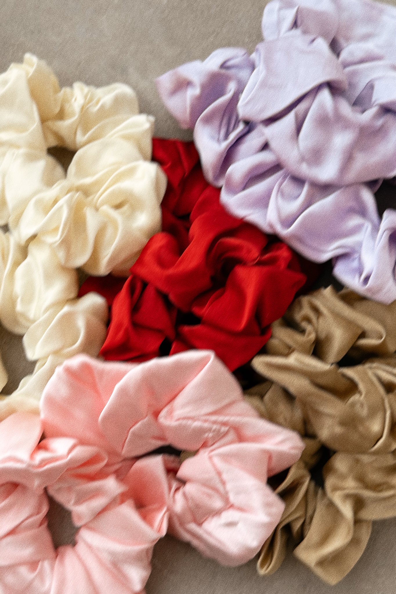 Cream Puff Silk Scrunchie in Lilac