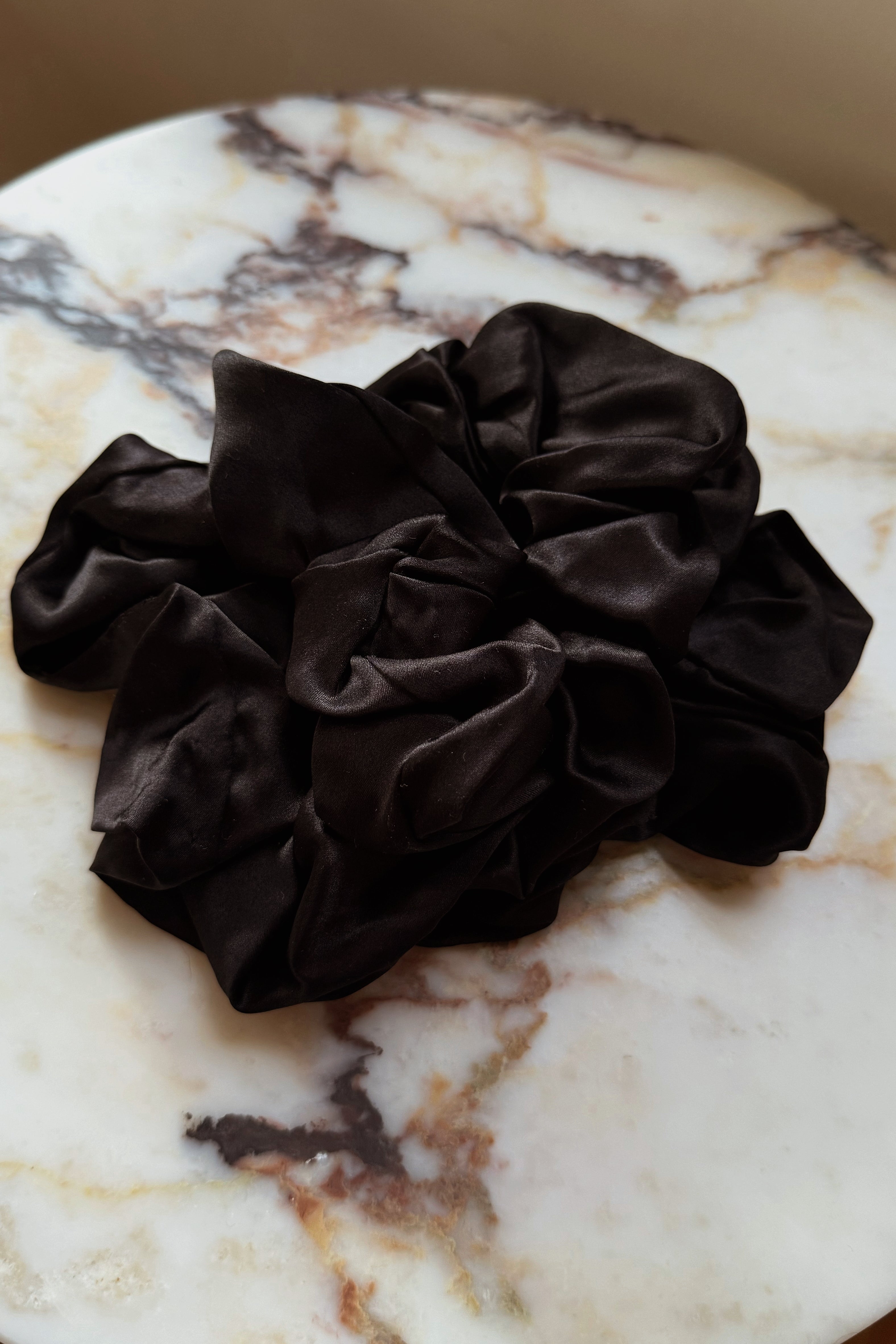 Cream Puff Silk Scrunchie in Noir