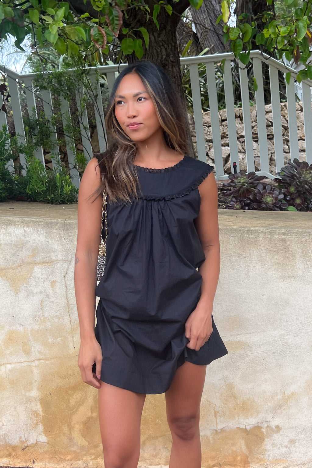 Antique Mini Dress in Noir