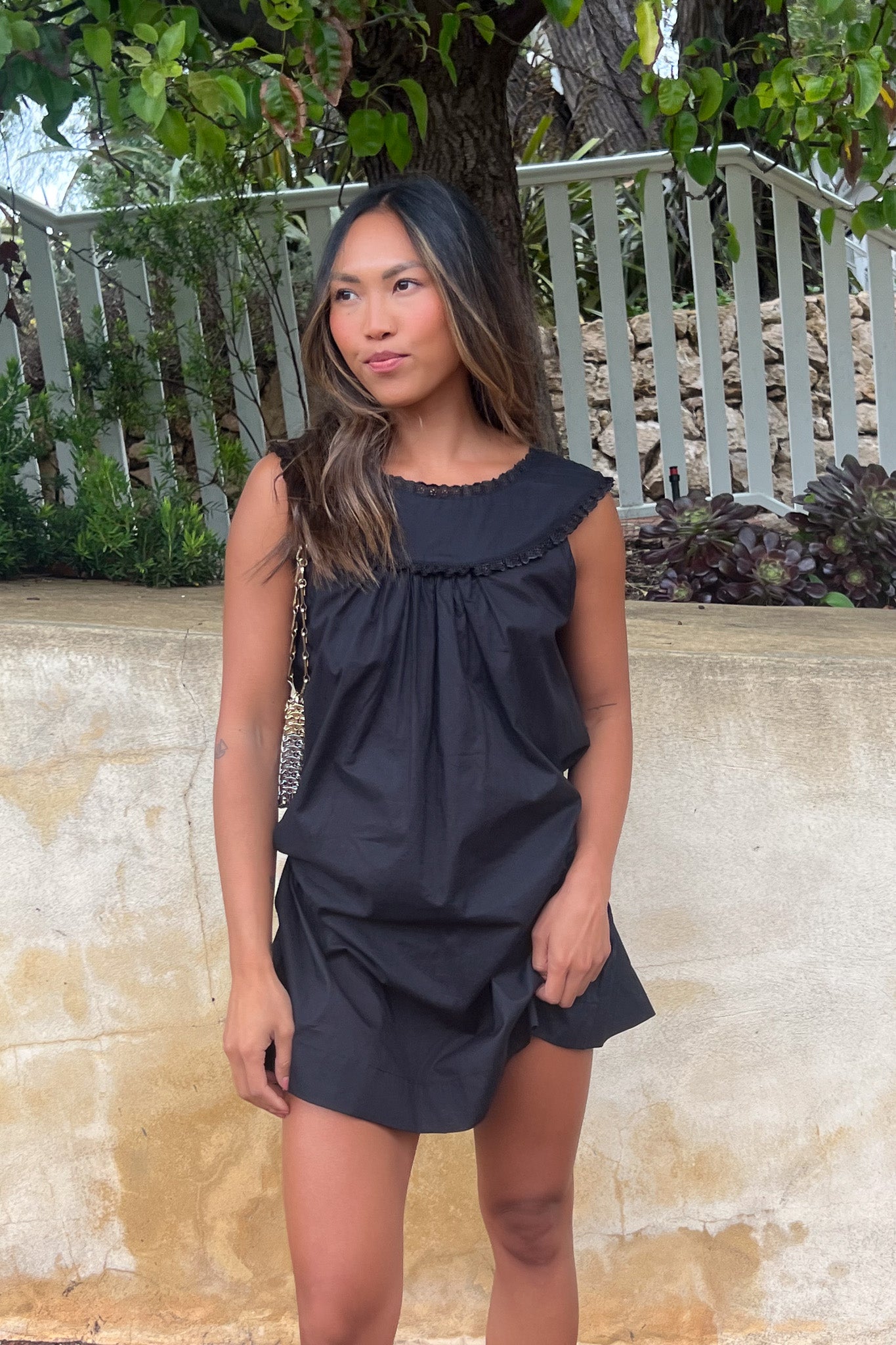 Antique Mini Dress in Noir