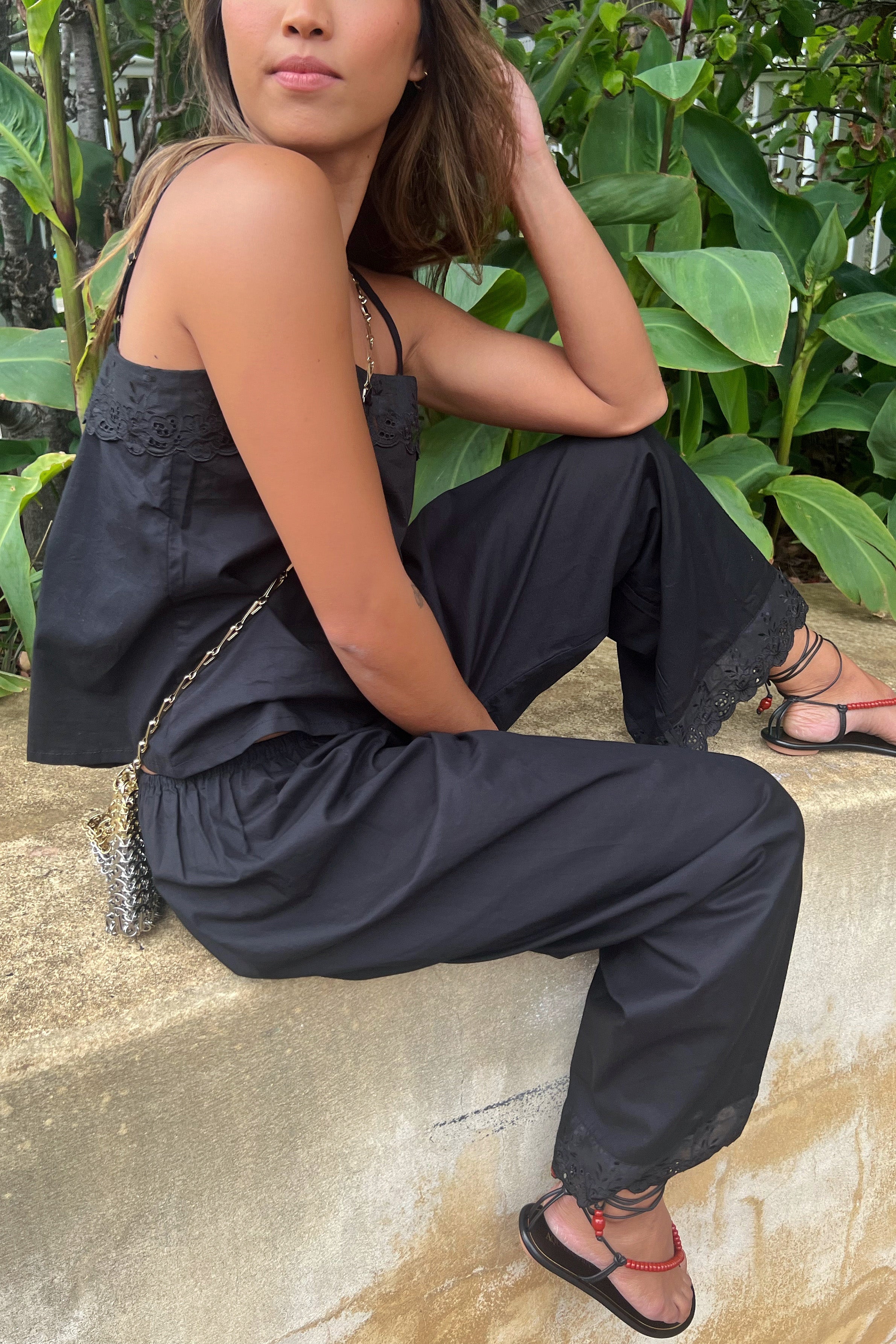 Antique Chemise in Noir
