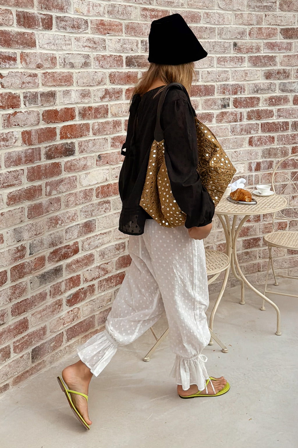 Cosette Blouse in Noir Shell