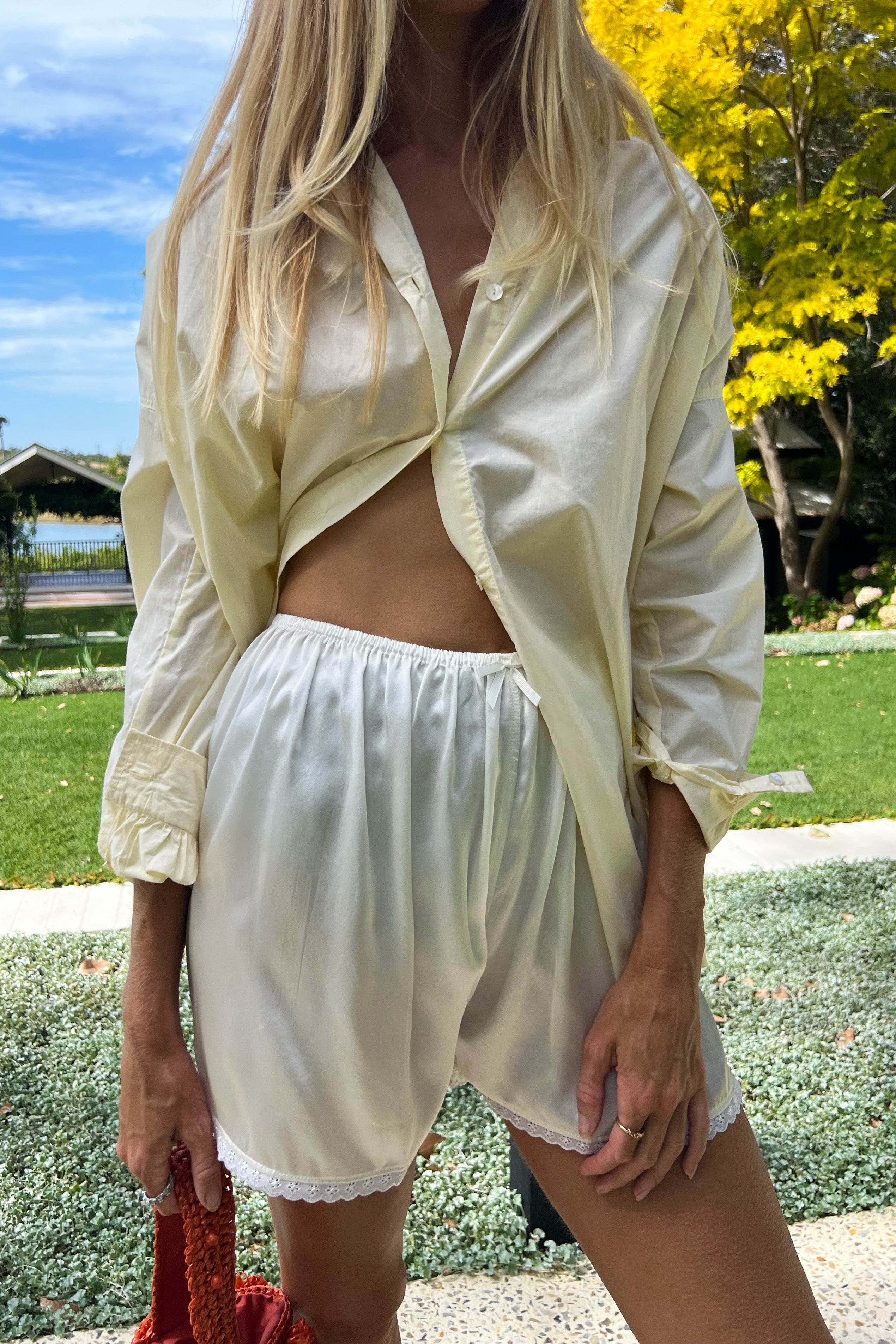 Delphine Short in Ivory Silk