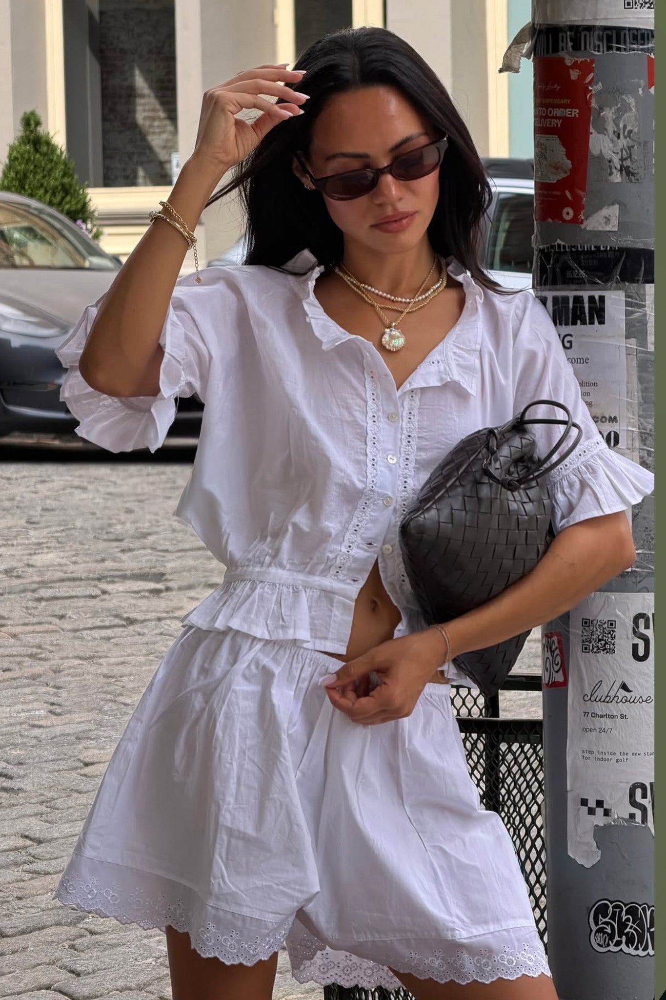 Antique Short in Ivory