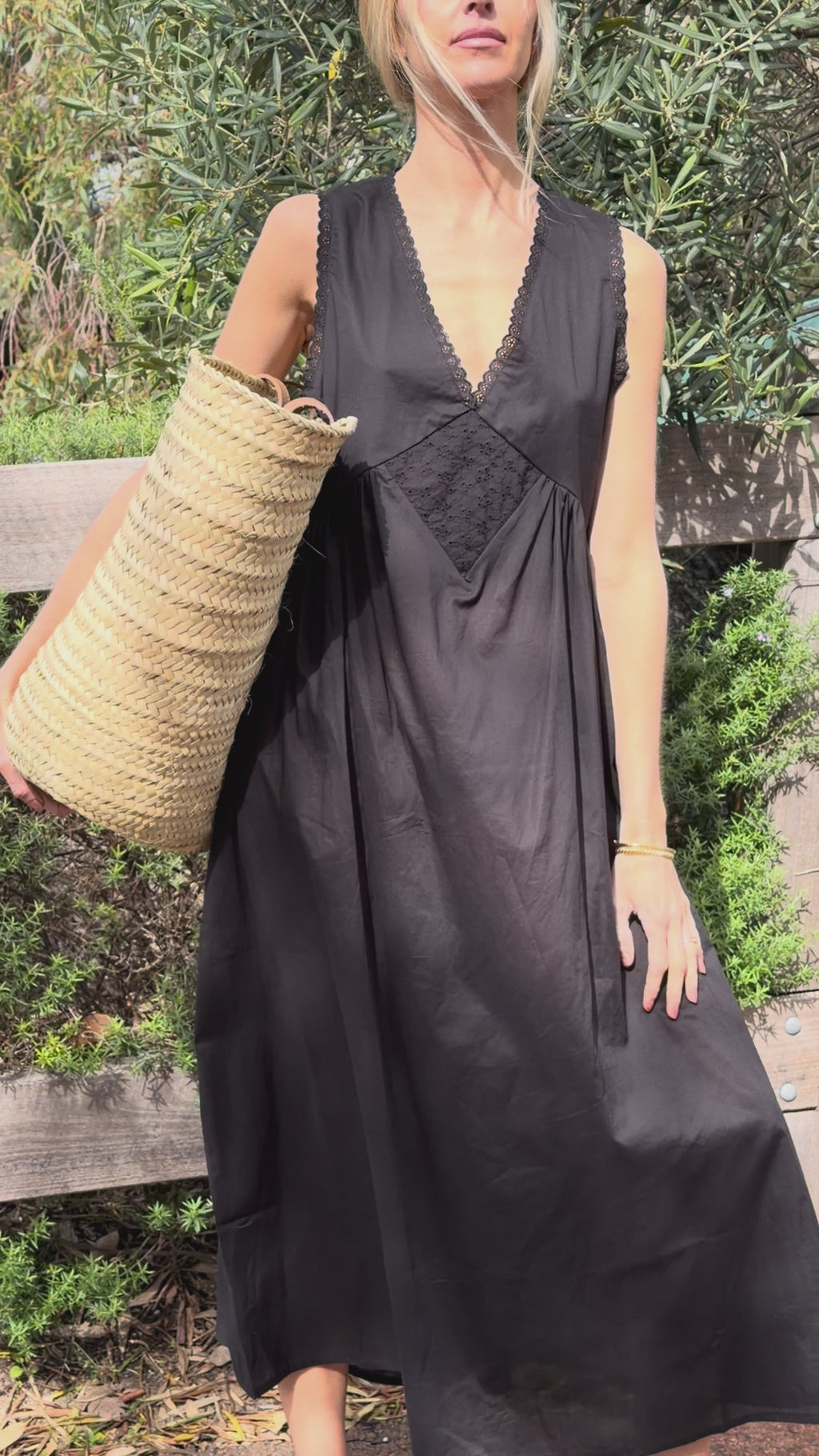 Vintage Gown in Noir