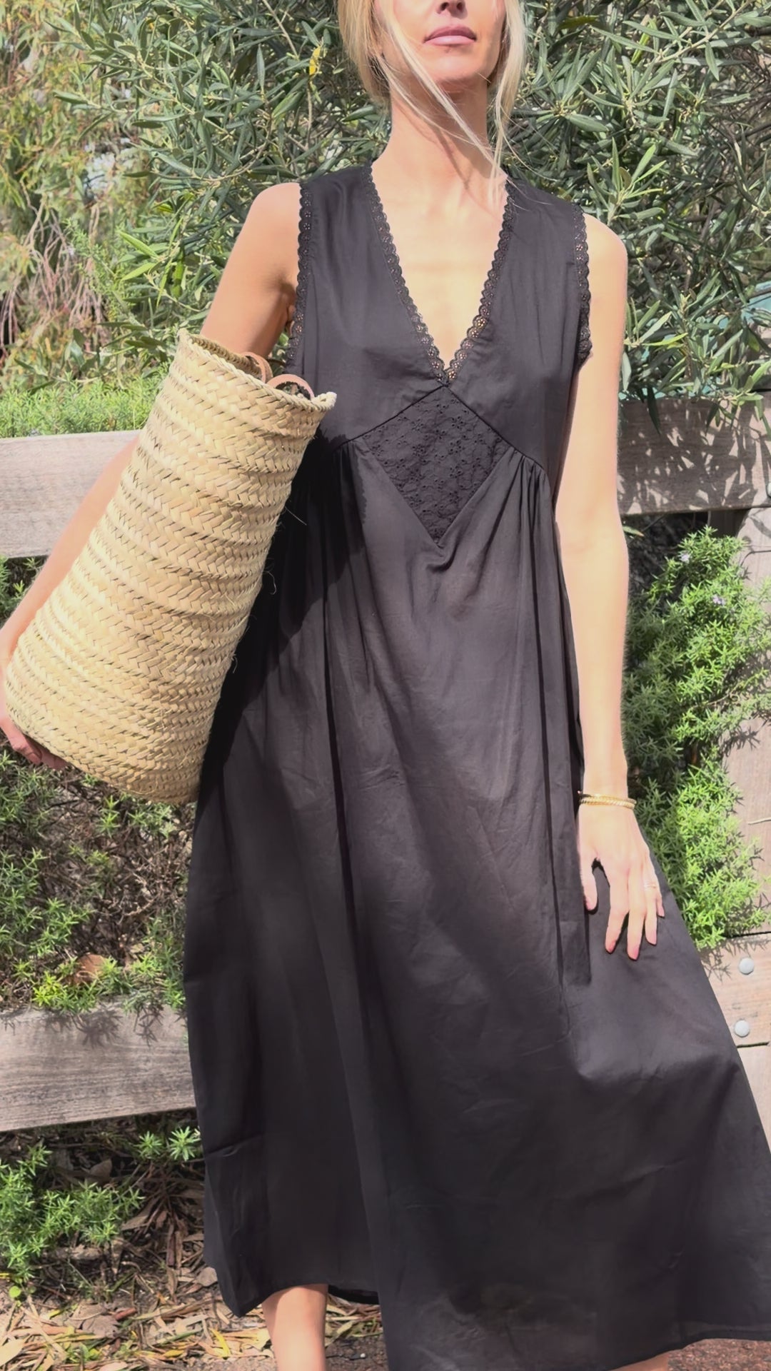 Vintage Gown in Noir