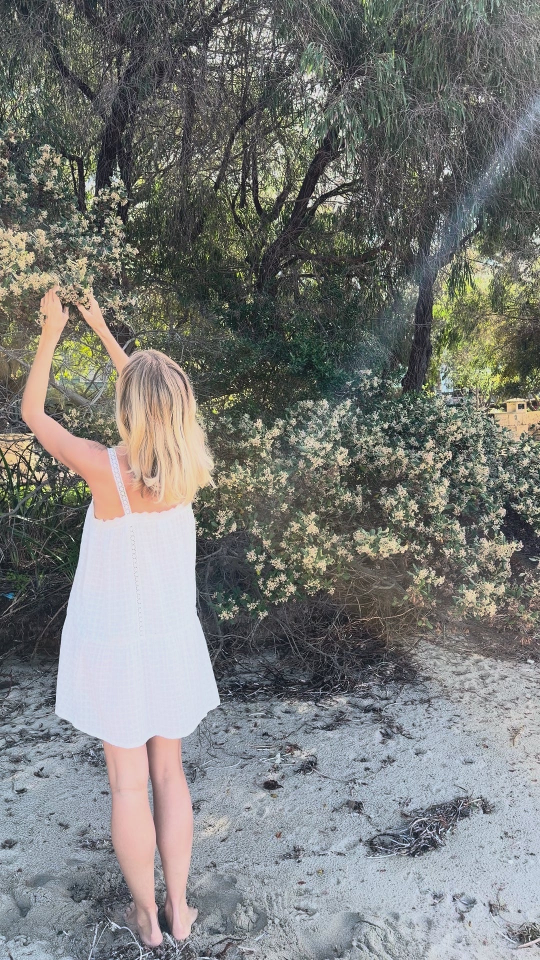 Dahlia Mini Dress in Mini Fleur
